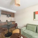 アパート Charming 27m One-bedroom In 20 With Shared Terrace パリ