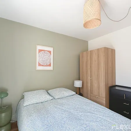 Lejlighed Charming 27m One-bedroom In 20 With Shared Terrace